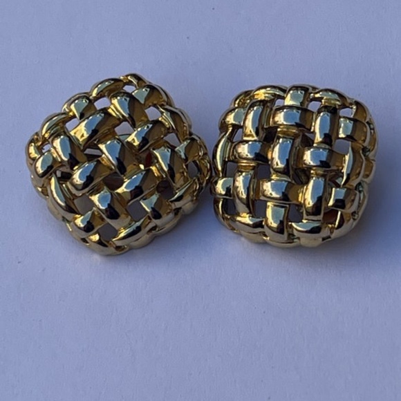 Givenchy Gold Earrings Woven Square Vintage Clip Ons - Picture 2 of 5